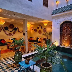 Belikoss Pool & Bed & Breakfast